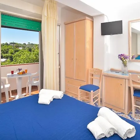 Hotel Cimmentorosso Forio di Ischia