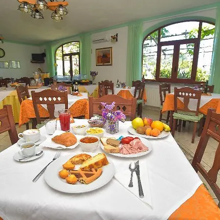 Hotel Cimmentorosso 3*